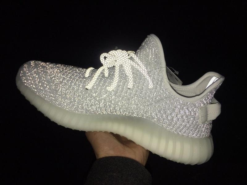 Supermax Yeezy Boost 350 V2 Static